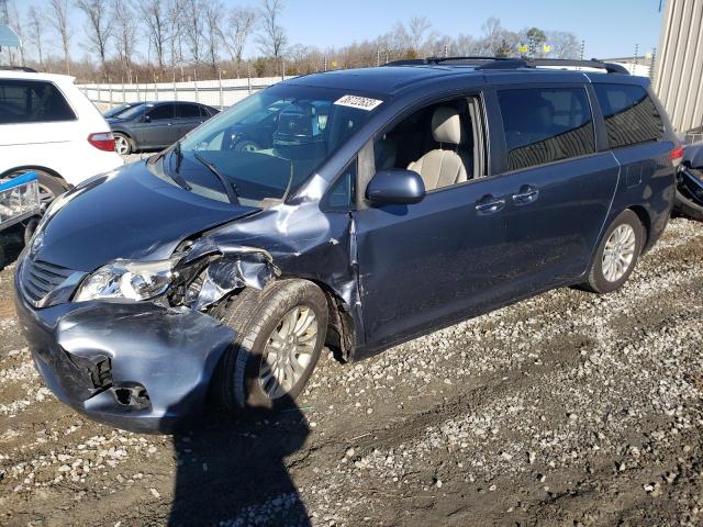 Toyota Sienna xle (2013)