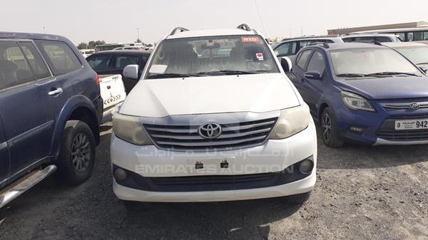 Toyota Fortuner (2012)