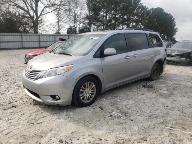 Toyota Sienna xle (2011)