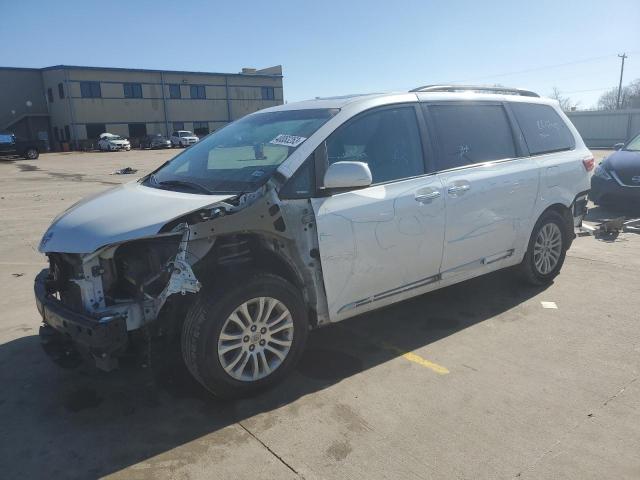 Toyota Sienna xle (2015)