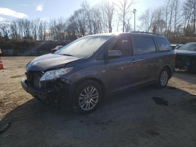 Toyota Sienna xle (2016)