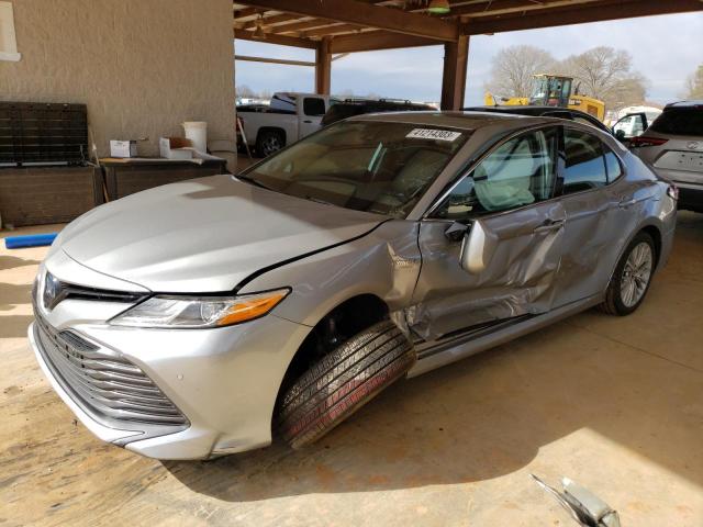Toyota Camry hybr (2019)