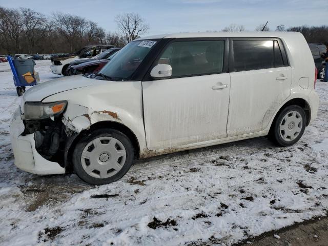Toyota Scion xb (2012)