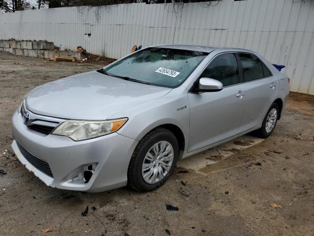 Toyota Camry hybr (2013)