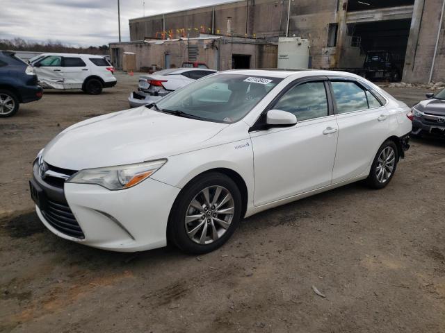 Toyota Camry hybr (2015)