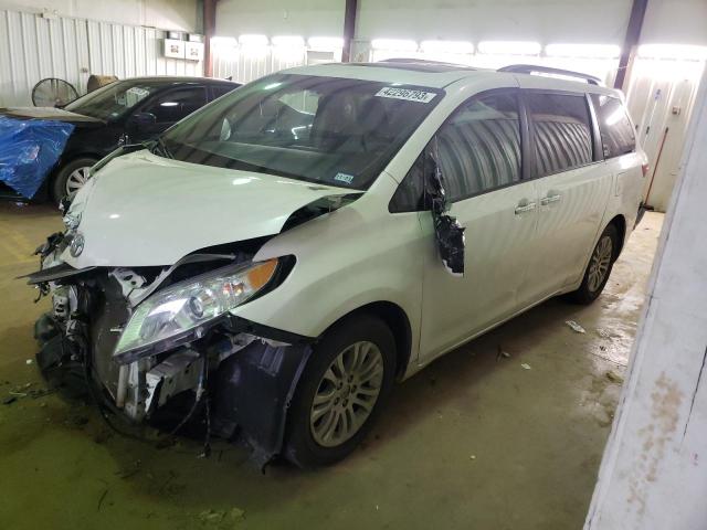 Toyota Sienna xle (2015)