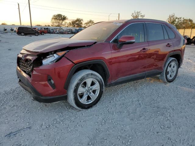 Toyota Rav4 xle (2021)
