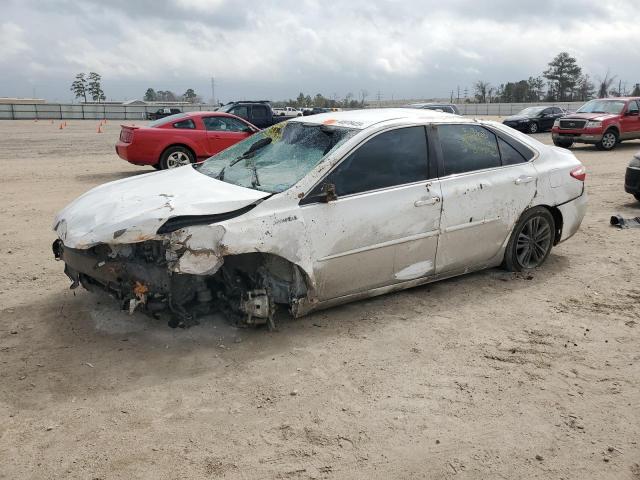 Toyota Camry hybr (2016)