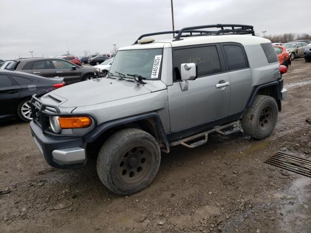 Toyota Fj cruiser (2012)
