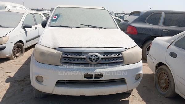 Toyota Fortuner (2011)
