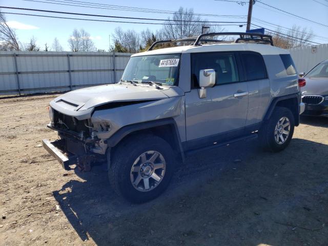 Toyota Fj cruiser (2014)