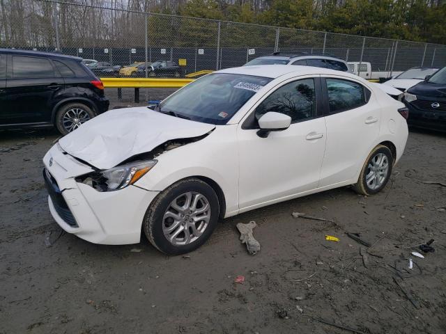 Toyota Scion ia (2016)