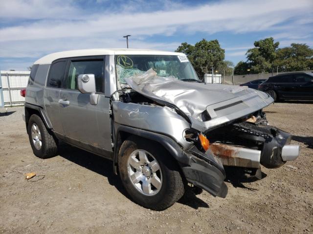 Toyota Fj cruiser (2010)