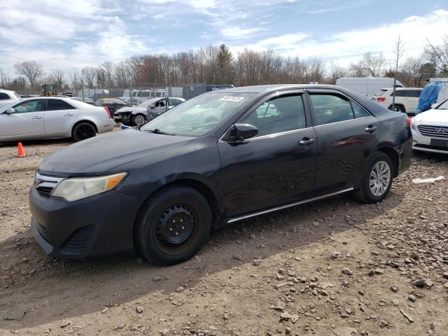 Toyota Camery (2012)