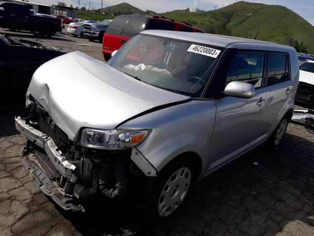 Toyota Scion xb (2010)