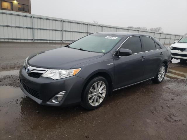 Toyota Camry hybrid (2012)