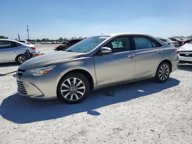 Toyota Camry hybr (2015)