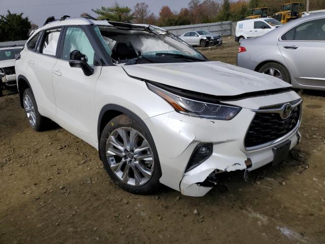 Toyota Highlander (2021)