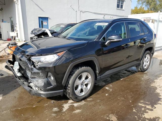 Toyota Rav4 xle (2021)