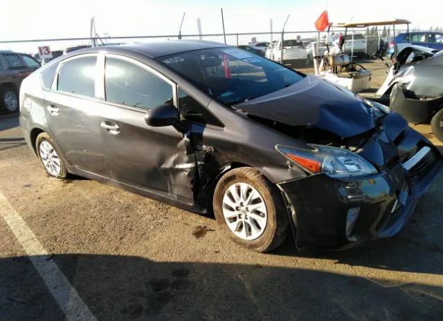 Toyota Prius plug-in (2015)