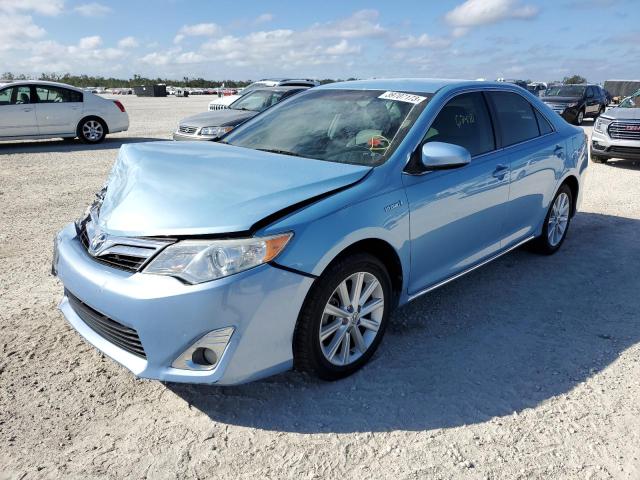 Toyota Camry hybr (2013)