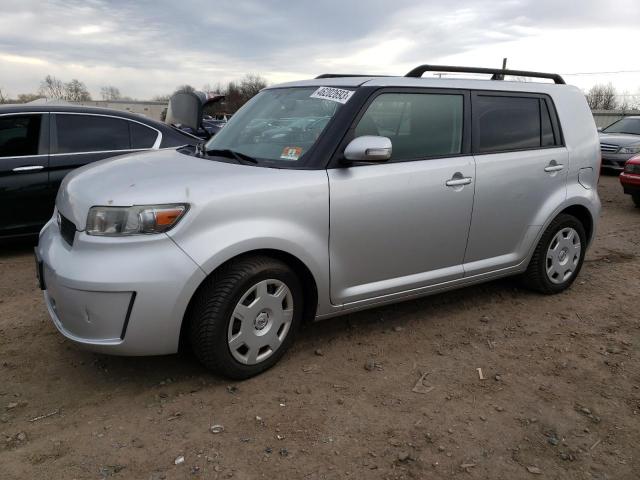 Toyota Scion xb (2010)