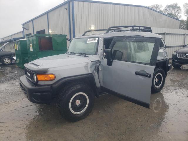Toyota Fj cruiser (2013)