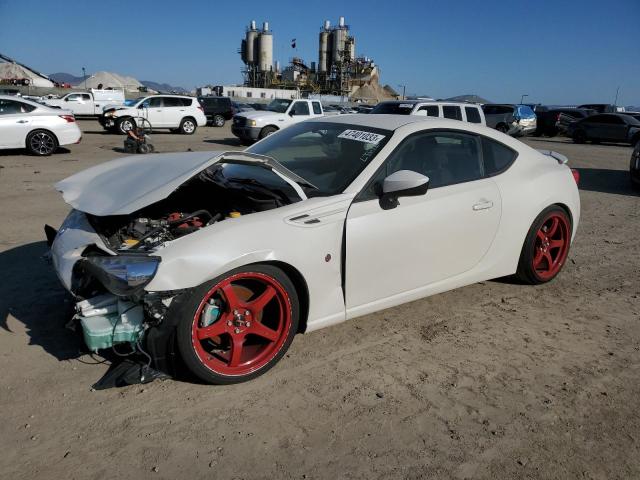 Toyota 86 base (2017)