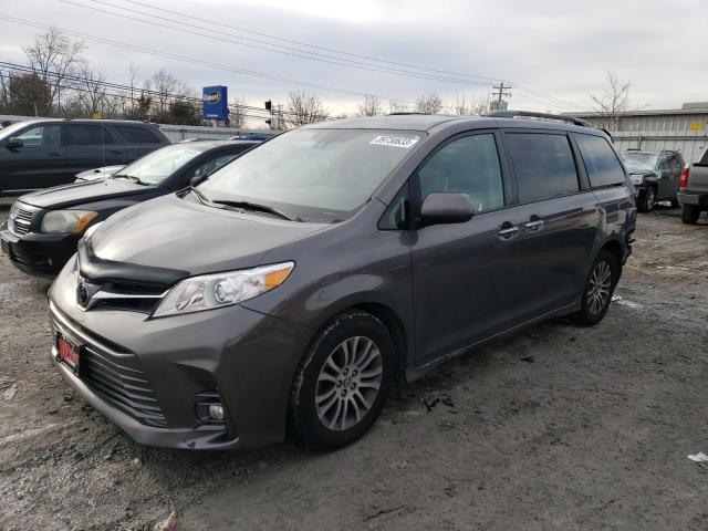 Toyota Sienna xle (2018)