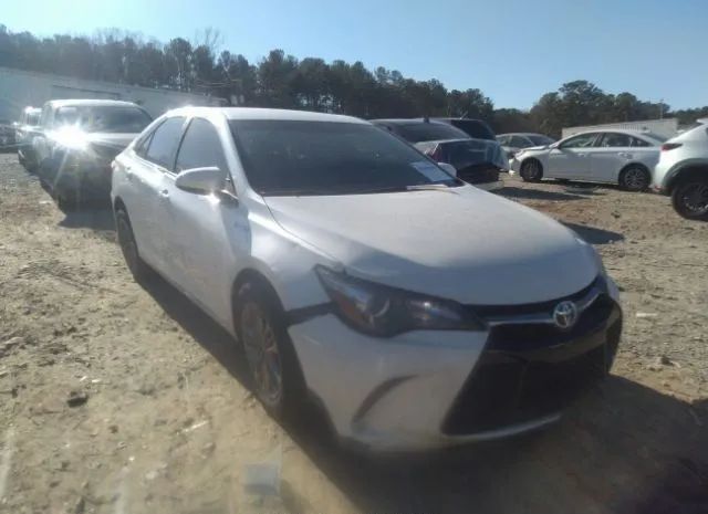 Toyota Camry hybrid (2016)