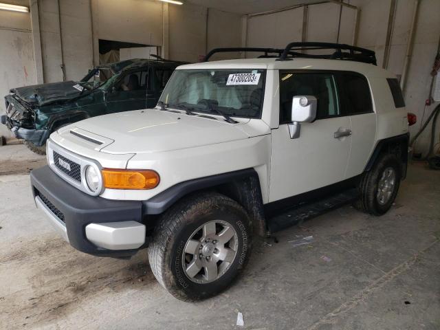 Toyota Fj cruiser (2010)