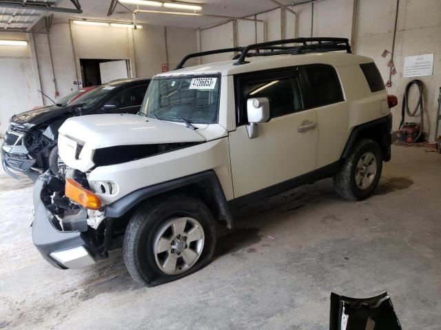 Toyota Fj cruiser (2012)