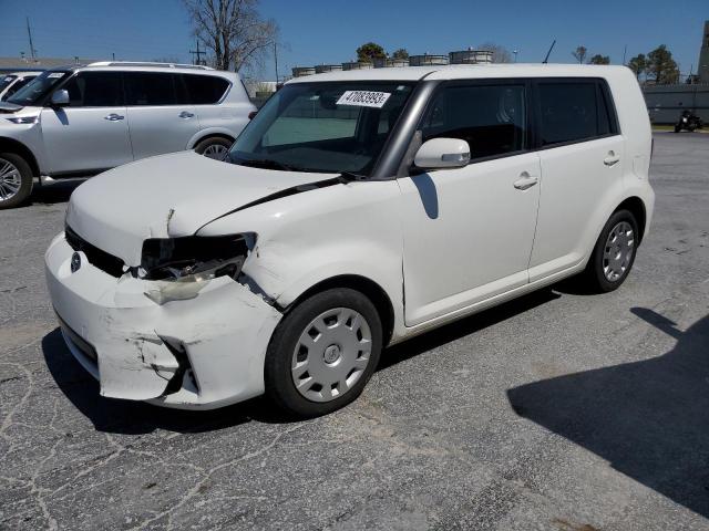 Toyota Scion xb (2015)