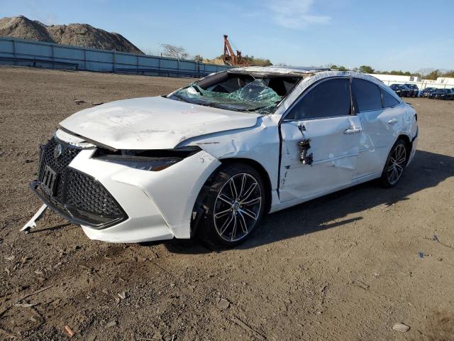 Toyota Avalon xse (2020)