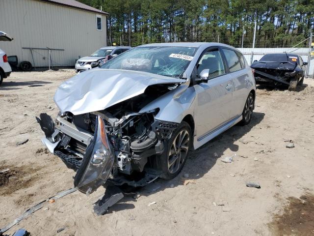 Toyota Scion im (2016)