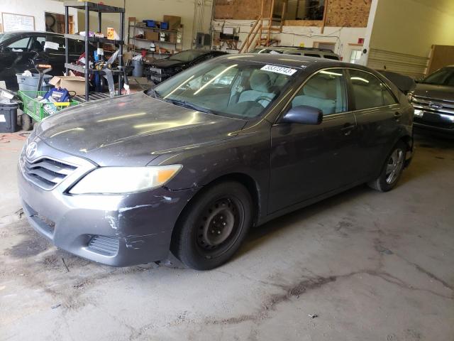 Toyota Camry le a (2010)