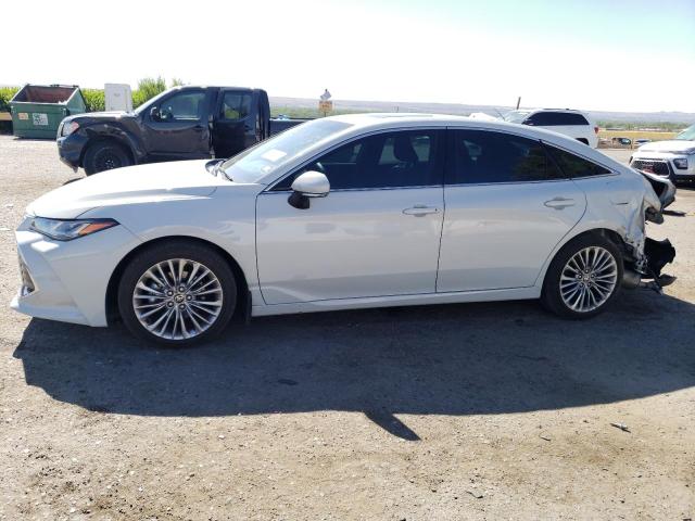 Toyota Avalon lim (2022)