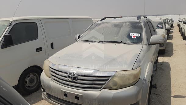 Toyota Fortuner (2012)
