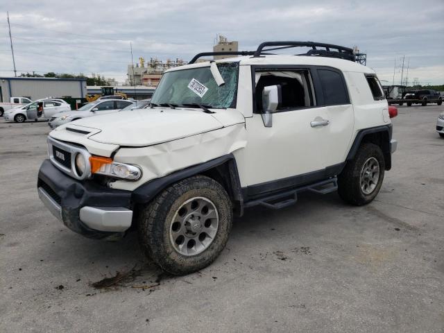 Toyota Fj cruiser (2013)