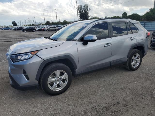 Toyota Rav4 xle (2021)