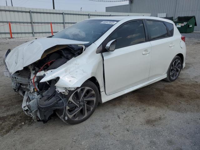 Toyota Scion im (2016)