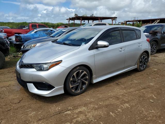 Toyota Scion im (2016)
