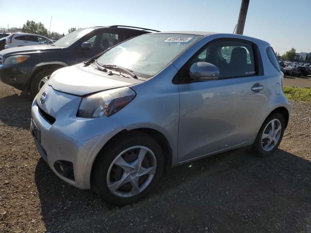 Toyota Scion iq (2012)