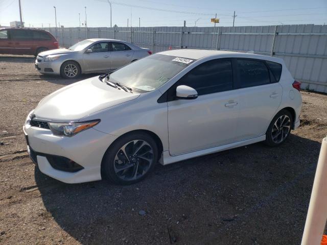 Toyota Scion im (2016)