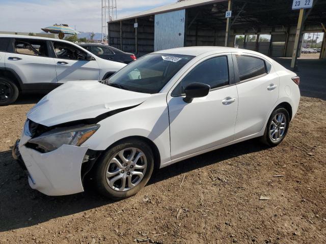 Toyota Scion ia (2016)