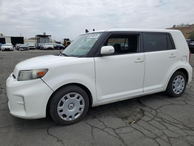 Toyota Scion xb (2013)