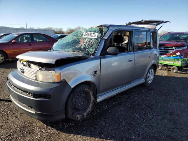 Toyota Scion xb (2005)