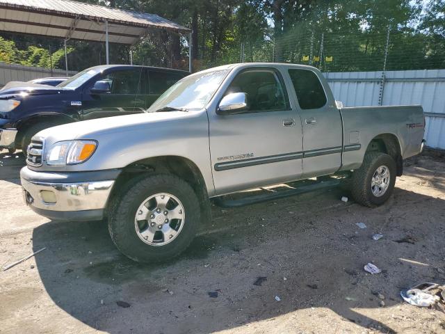 Toyota Tundra acc (2002)