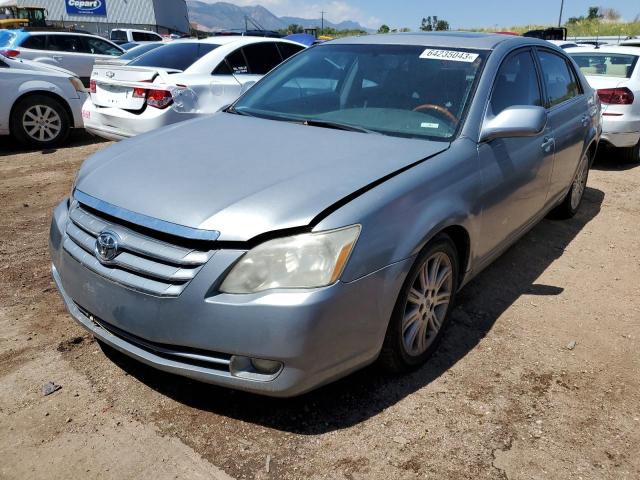 Toyota Avalon xl (2006)
