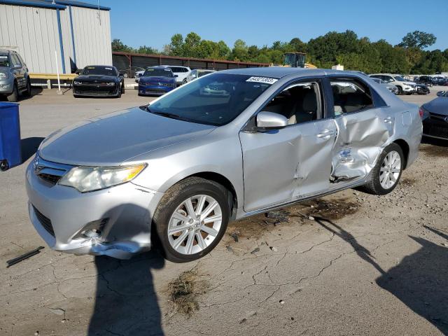 Toyota Camry hybr (2013)